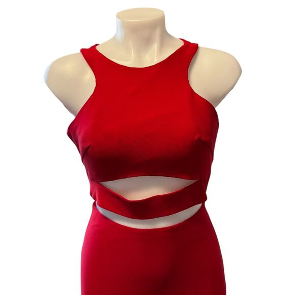 La Femme Red Jersey Cutout Racerback Slit Maxi Dress Size 2 Gown - Picture 2 of 7